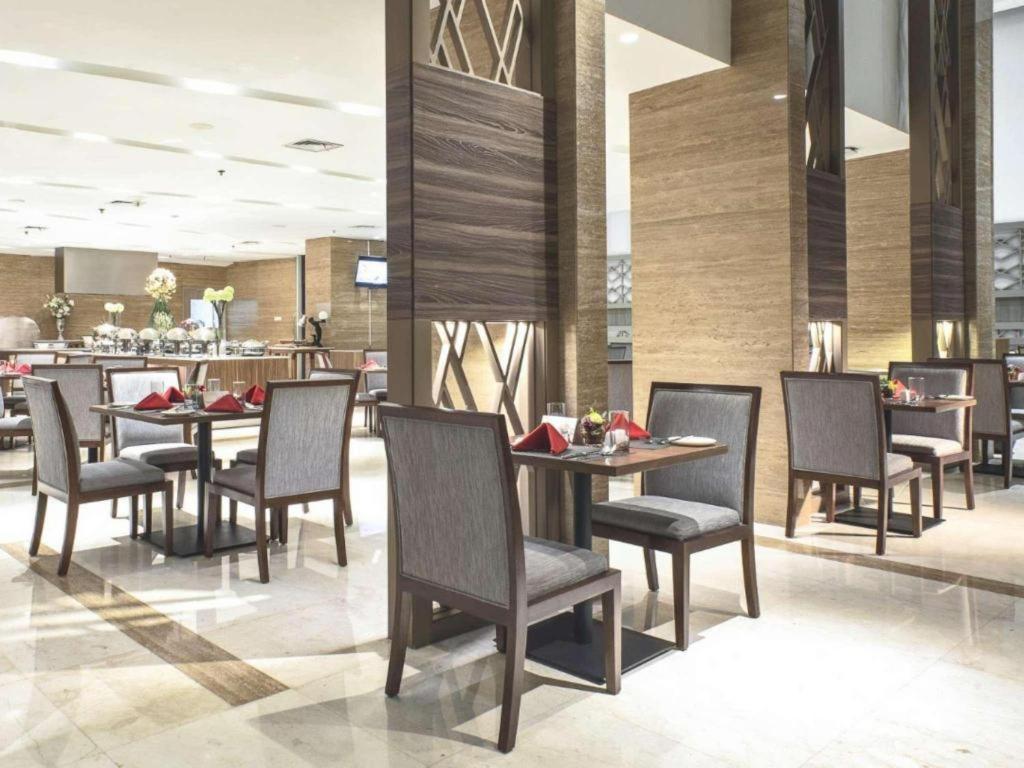 Hotel Grandhika Iskandarsyah Jacarta Exterior foto